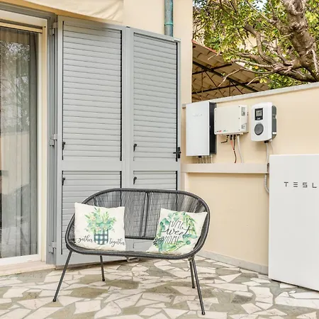 Daniela, Cozy In Lido Di Near The Villa *